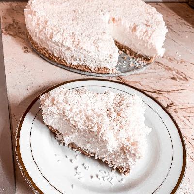 Fehércsokis kókuszos torta gluténmentesen sütés nélkül